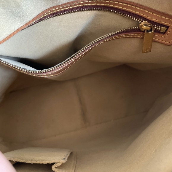 Looping - Picture 7 of 9